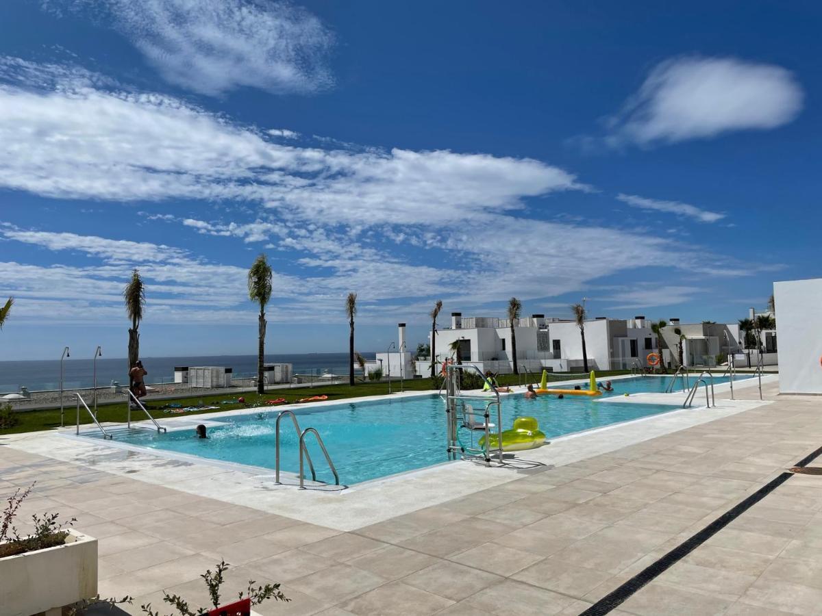 Modern duplex in Alcaidesa Links II Apartment Bagian luar foto
